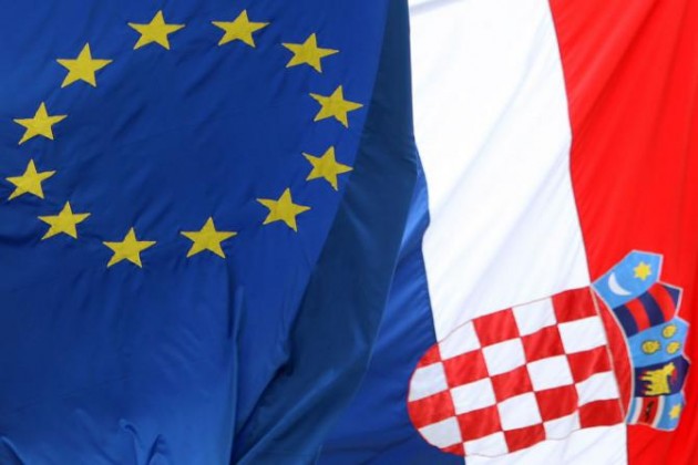 Hrvatska je ZA EU!!! Živjeli!