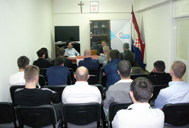 HSP AS Kutina održao predavanje pod nazivom "Povijest pravaške ideje i pokreta"