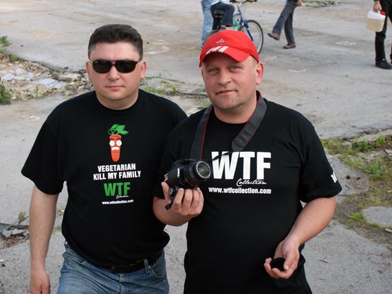 Građani snimili spot "Udahnimo Kutinu" za WTF kolekciju majca